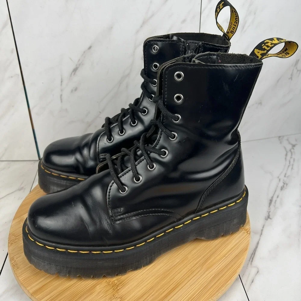 Dr. Martens dr doc